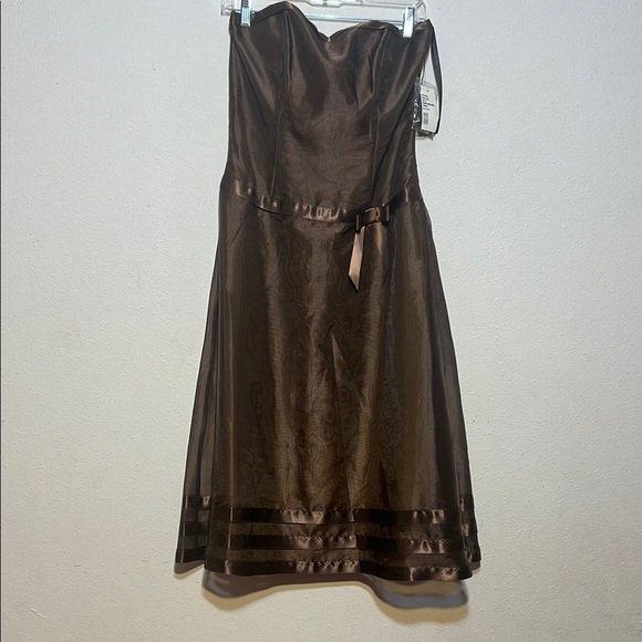 Dessey Collection Elegant Formal Brown Strapless Dress Size 10 Prom Wedding - Picture 1 of 13